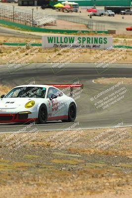 media/May-31-2025-CalClub SCCA (Sat) [[2c1a04e1ee]]/Qualifying/Group 6/Turn 4/